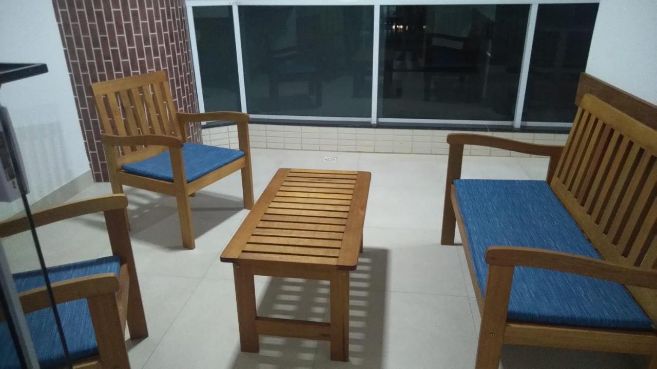 Apartamento Na Praia Do Morro- Guarapari, De Frente, Varanda Ampla, Duas Quadras Da Orla Da Praia Exteriér fotografie